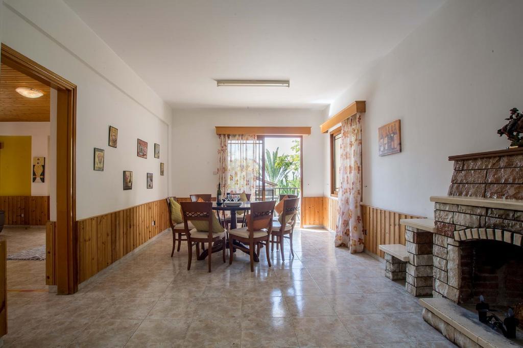 Coral Bay Sunkiss Villa Kültér fotó