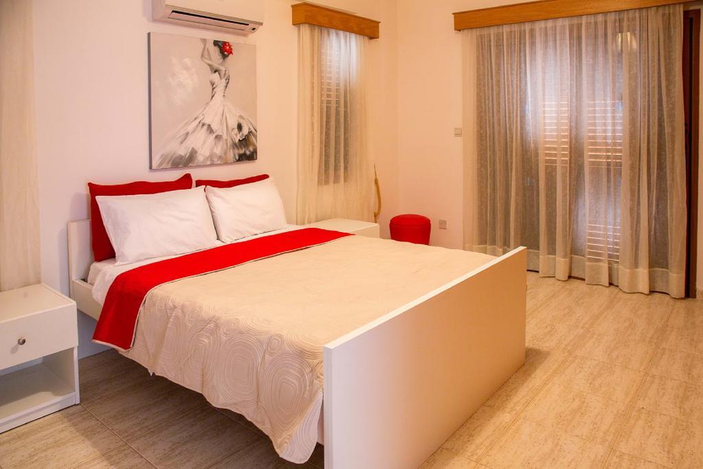 Coral Bay Sunkiss Villa Kültér fotó
