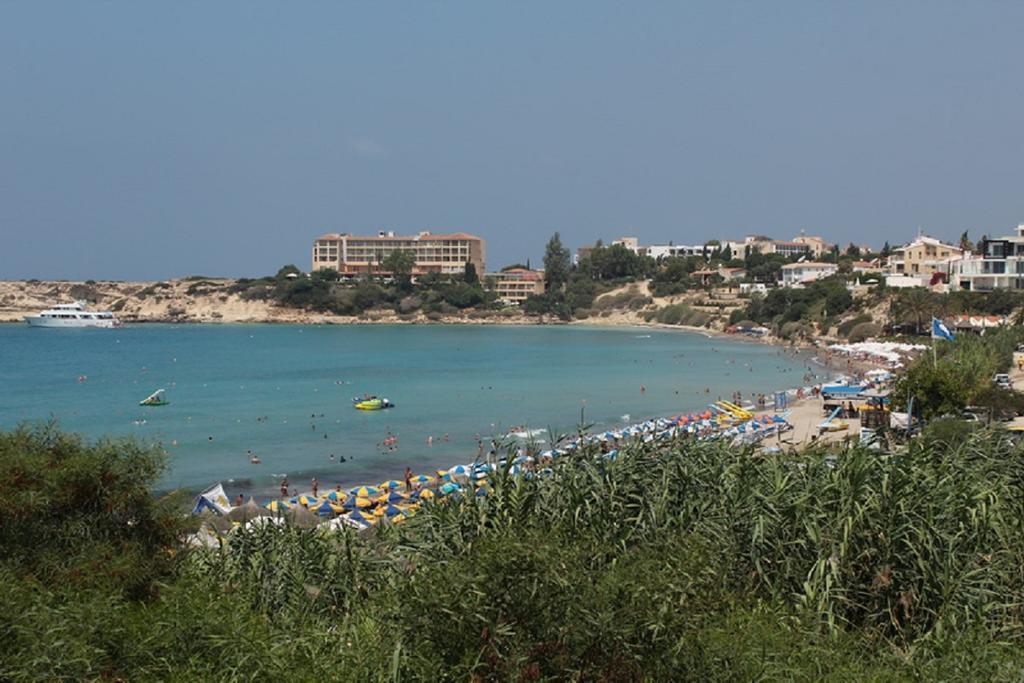 Coral Bay Sunkiss Villa Kültér fotó