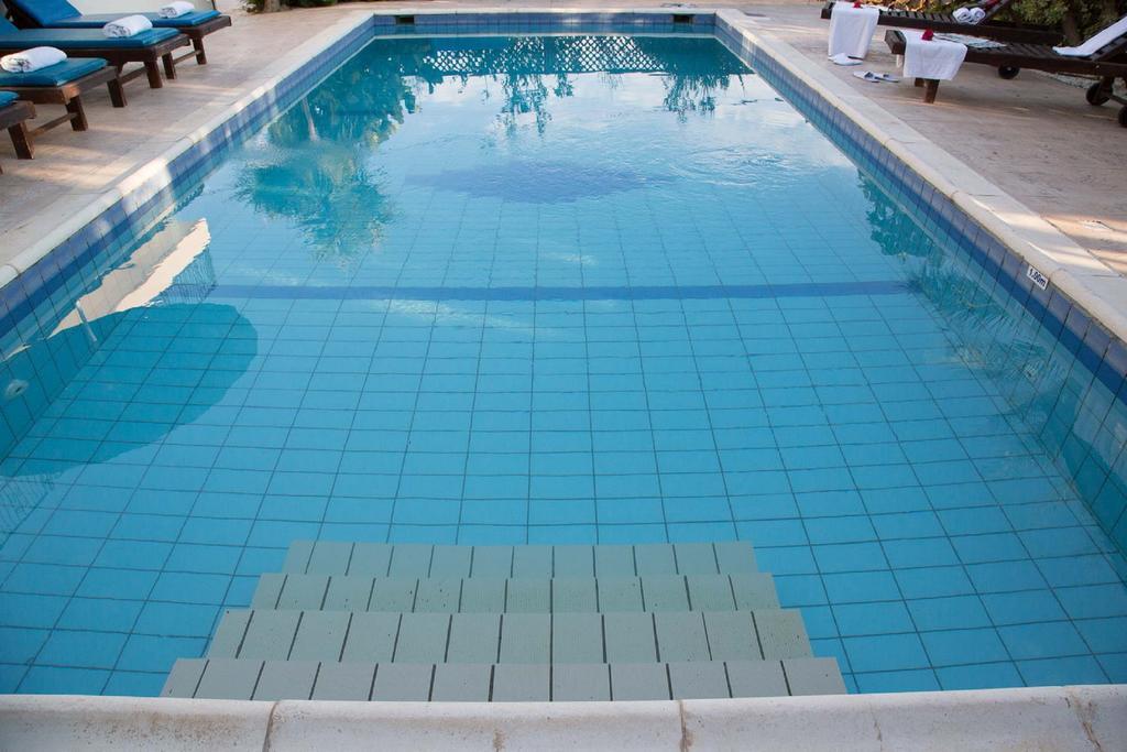 Coral Bay Sunkiss Villa Kültér fotó