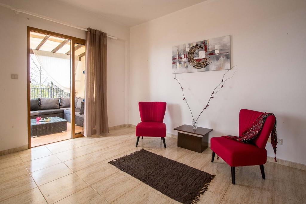 Coral Bay Sunkiss Villa Kültér fotó