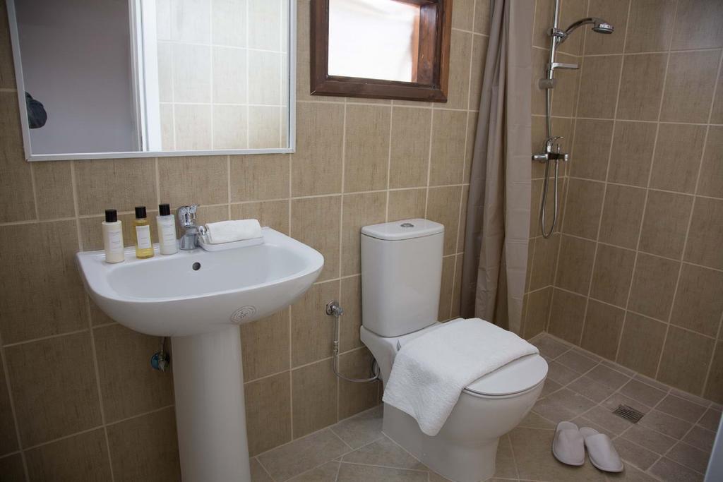 Coral Bay Sunkiss Villa Kültér fotó