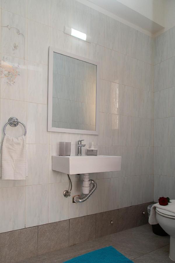 Coral Bay Sunkiss Villa Kültér fotó
