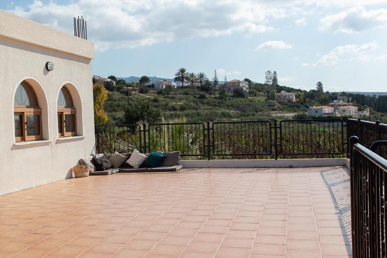 Coral Bay Sunkiss Villa Kültér fotó